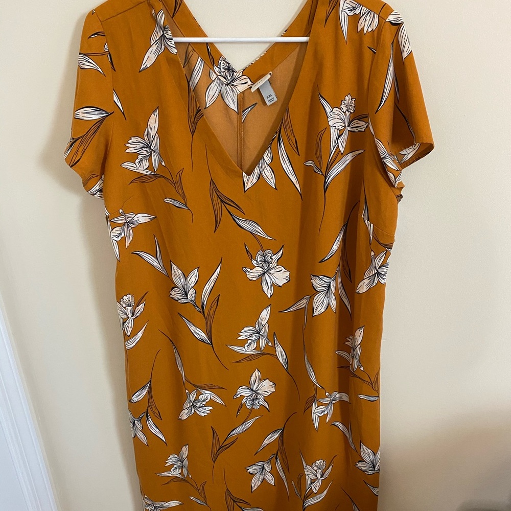 Ava and Viv dress